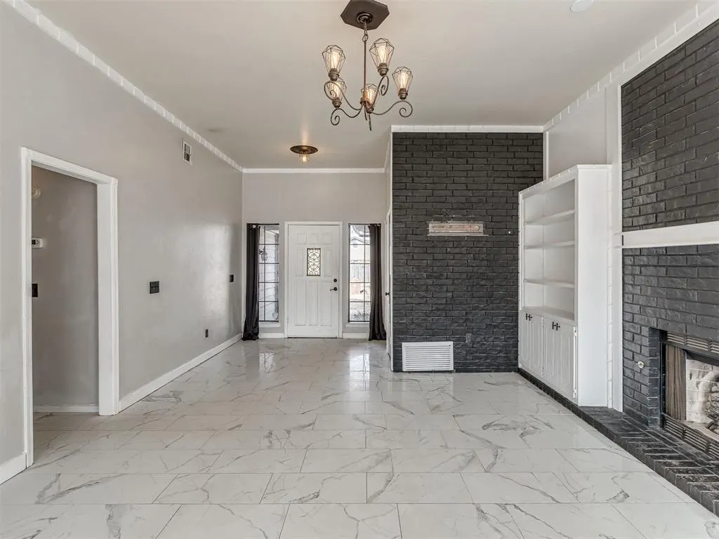 Photo 5 — 938 Travis Court, Oklahoma City, OK 73130