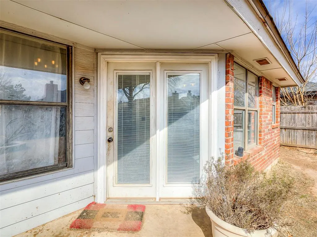 Photo 16 — 938 Travis Court, Oklahoma City, OK 73130