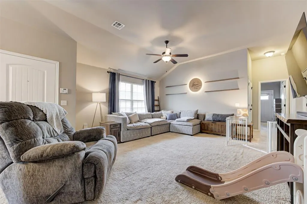 Photo 3 — 12636 William Penn Boulevard, Oklahoma City, OK 73120
