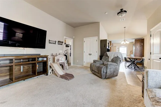 Photo 5 — 12636 William Penn Boulevard, Oklahoma City, OK 73120