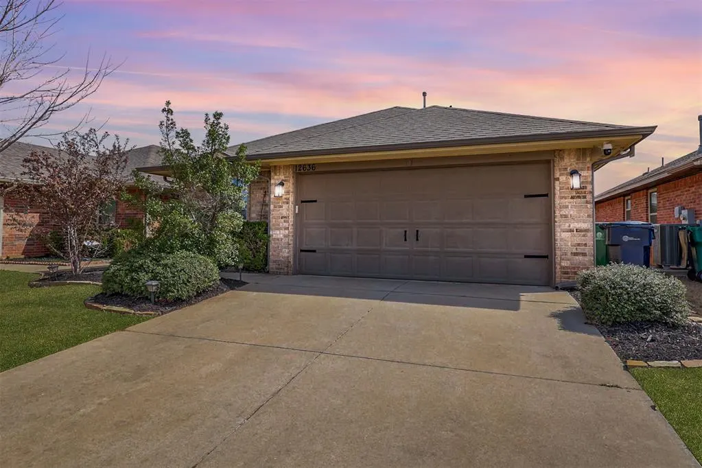 Photo 2 — 12636 William Penn Boulevard, Oklahoma City, OK 73120