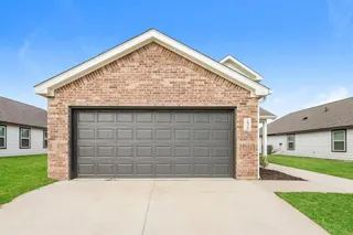 Sold home at 2408 Rosewood Lane