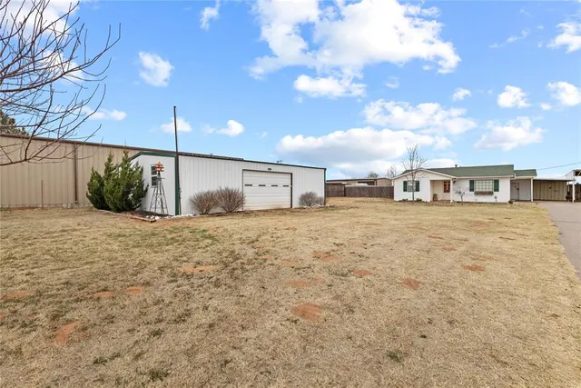Photo 3 — 24365 Route 66 N, Weatherford, OK 73096