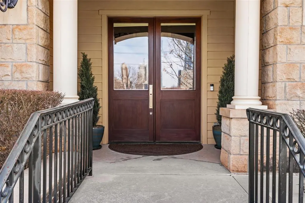 Photo 3 — 100 Russell M Perry Avenue, Oklahoma City, OK 73104