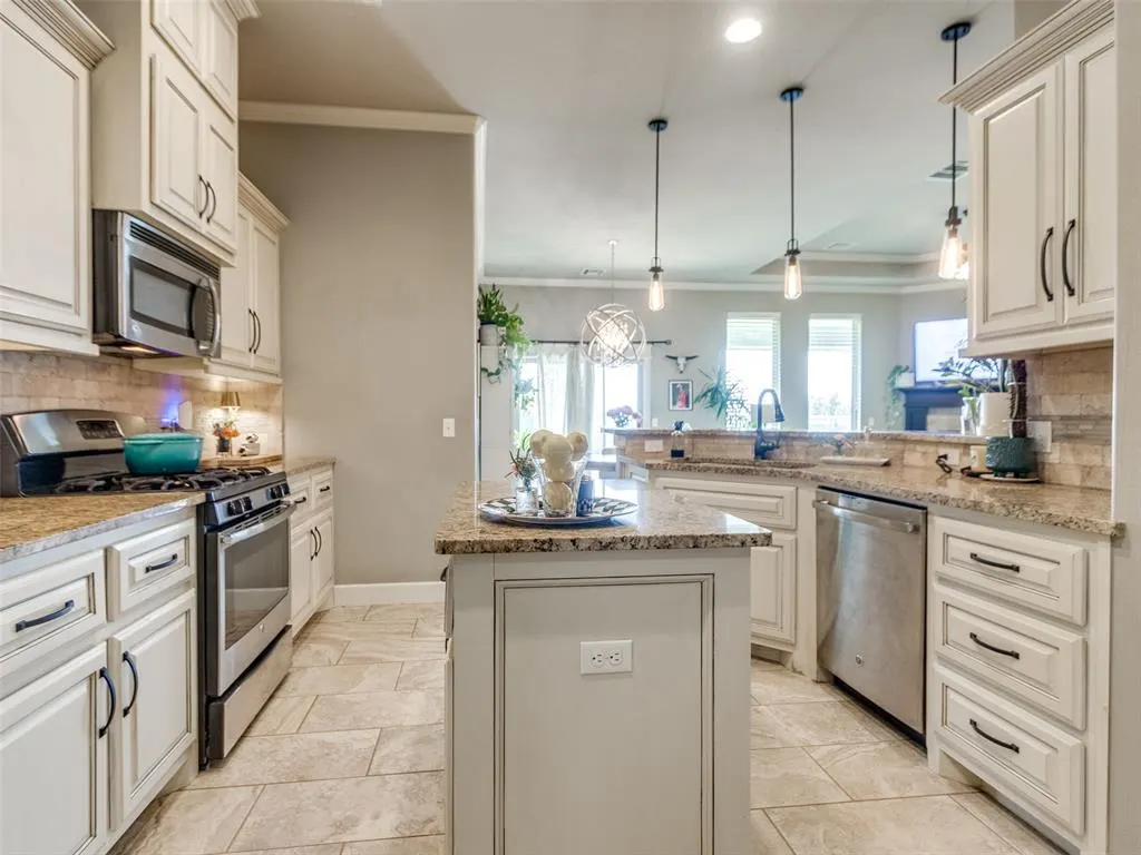 Photo 15 — 16409 Iron Fire Court, Edmond, OK 73013