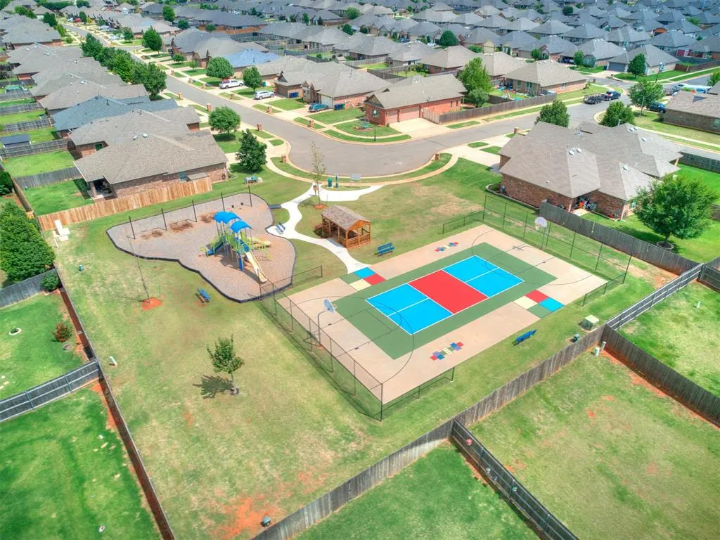 Photo 40 — 16409 Iron Fire Court, Edmond, OK 73013