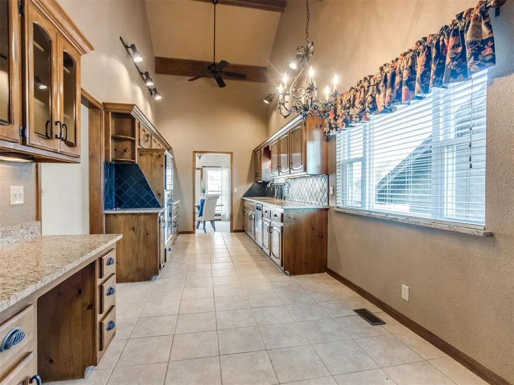 Photo 13 — 808 Richmond Road, Edmond, OK 73034