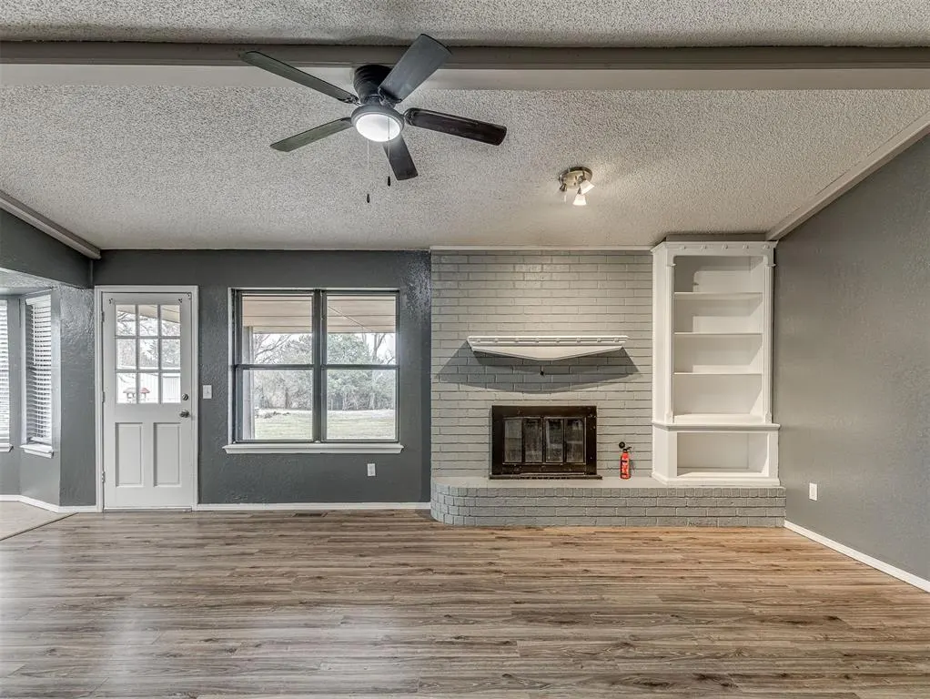 Photo 4 — 515 Ridgecrest Drive, Guthrie, OK 73044
