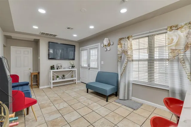 Photo 3 — 3601 SW 43rd Street, Oklahoma City, OK 73119