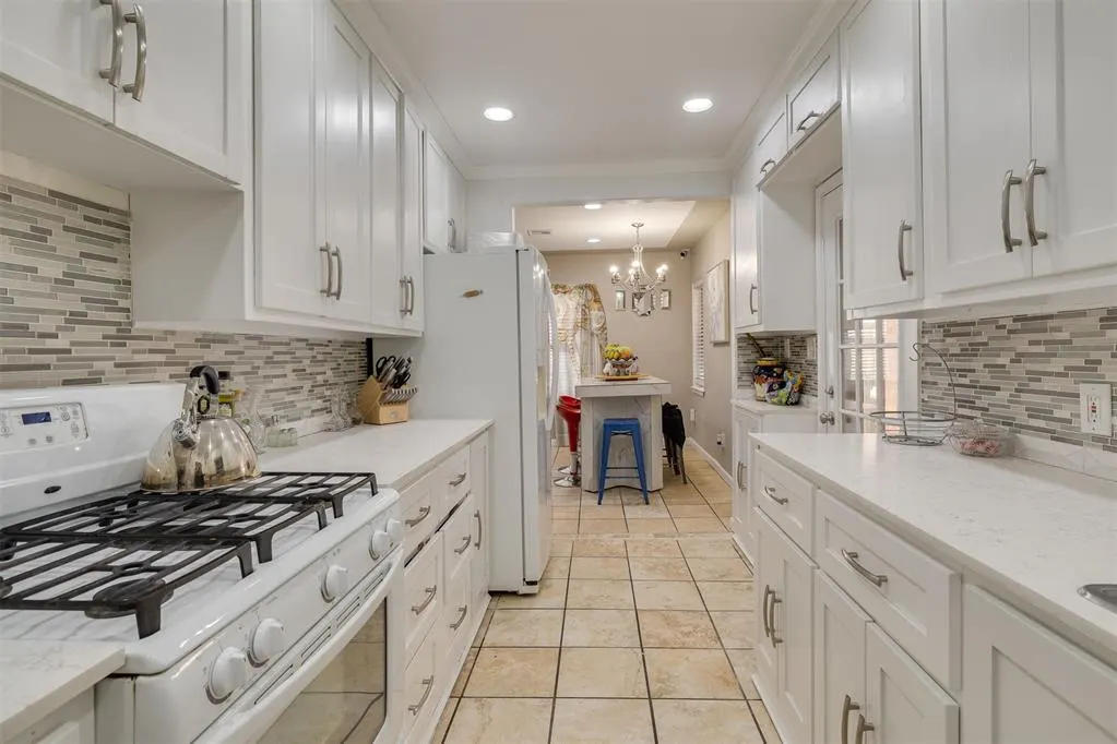 Photo 6 — 3601 SW 43rd Street, Oklahoma City, OK 73119
