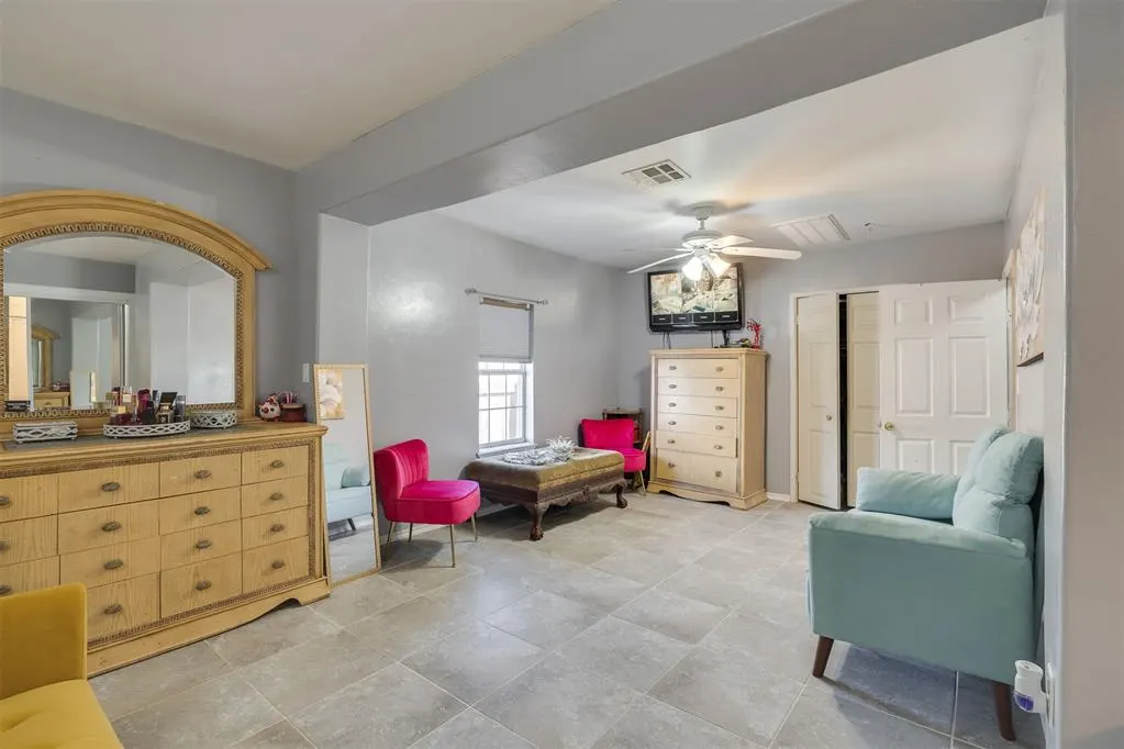 Photo 8 — 3601 SW 43rd Street, Oklahoma City, OK 73119