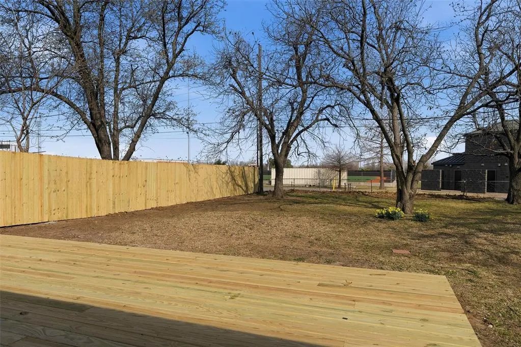Photo 30 — 5029 NW 47th Street, Warr Acres, OK 73122