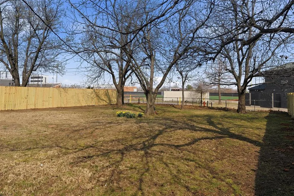 Photo 31 — 5029 NW 47th Street, Warr Acres, OK 73122