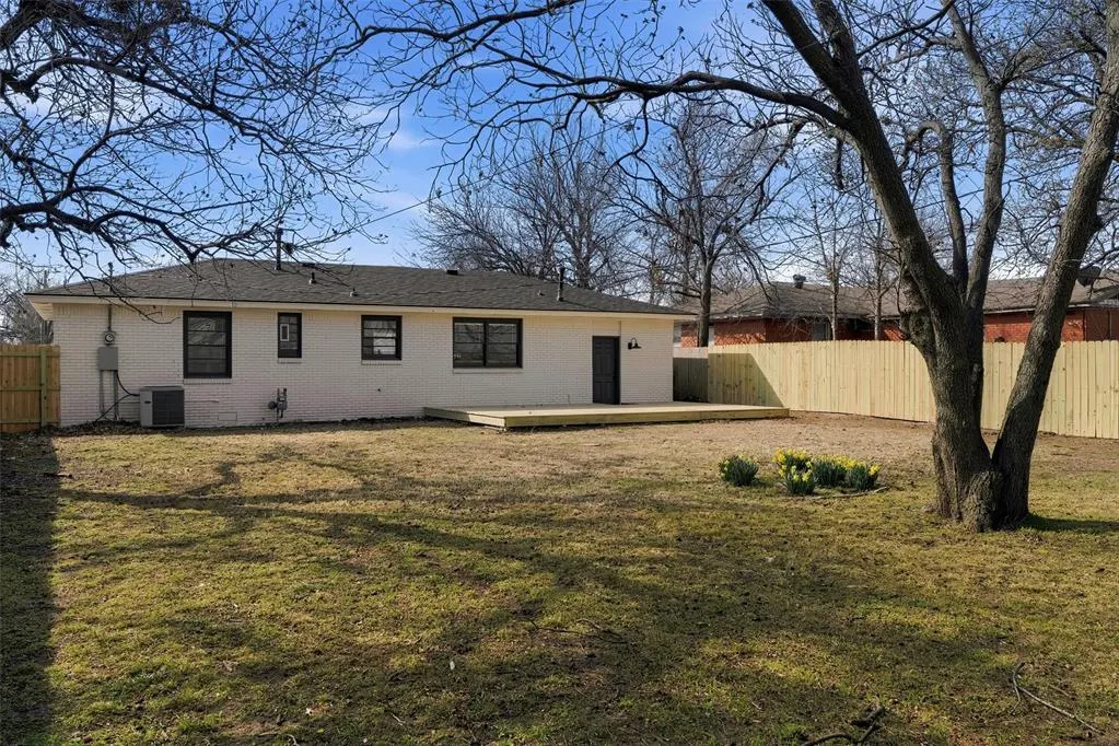Photo 32 — 5029 NW 47th Street, Warr Acres, OK 73122