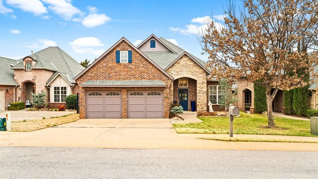 Front exterior — 6205 NE 105th Street, Oklahoma City, OK 73151
