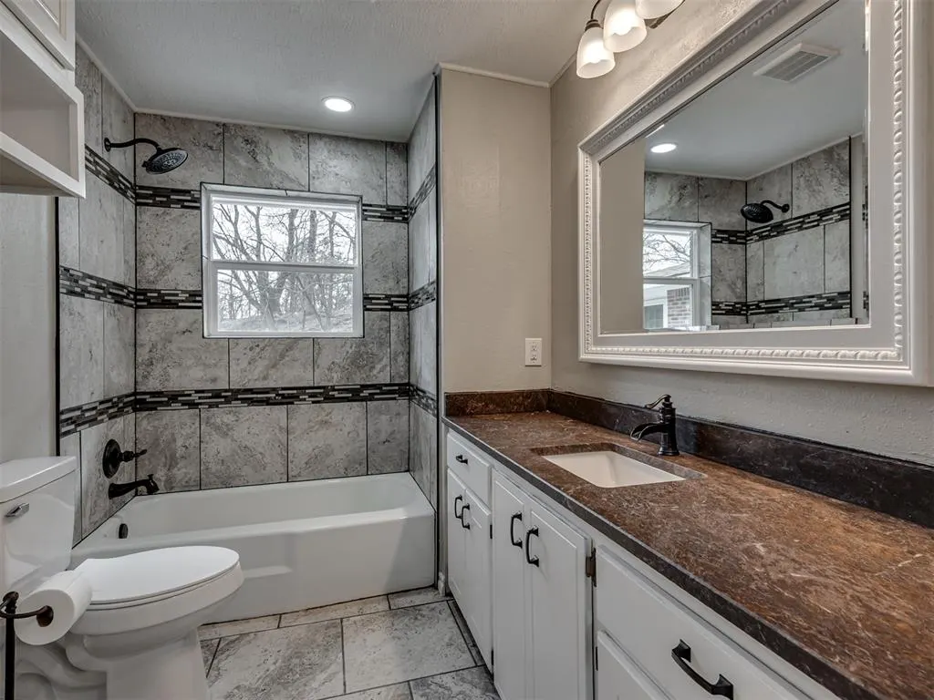 Photo 20 — 9925 Aztec Drive, Norman, OK 73026