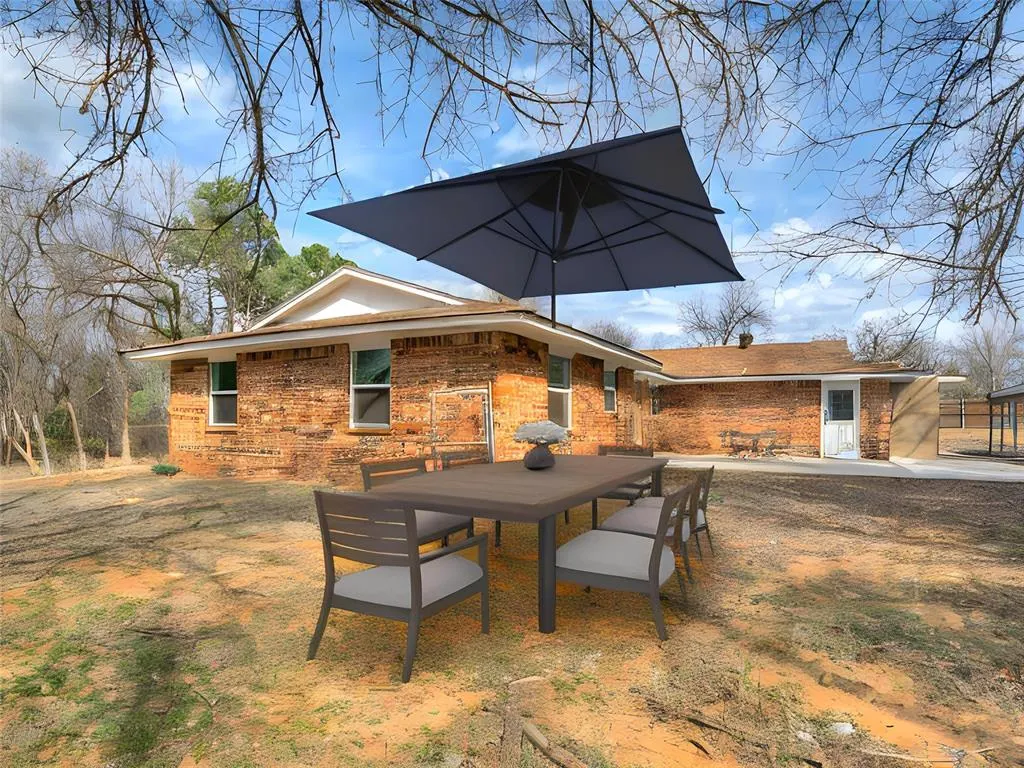 Photo 7 — 9925 Aztec Drive, Norman, OK 73026