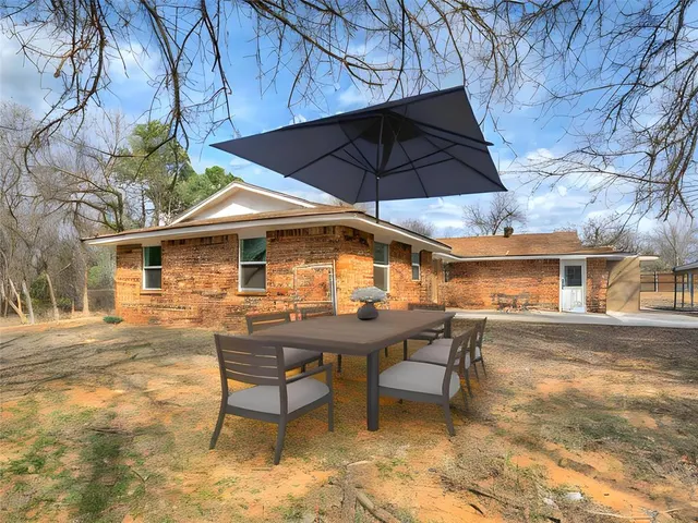 Photo 7 — 9925 Aztec Drive, Norman, OK 73026