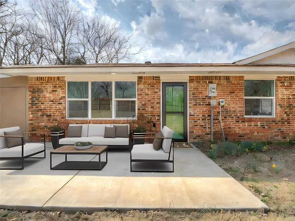 Photo 6 — 9925 Aztec Drive, Norman, OK 73026