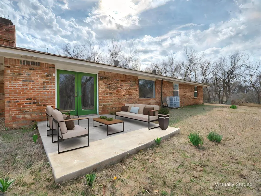 Photo 8 — 9925 Aztec Drive, Norman, OK 73026