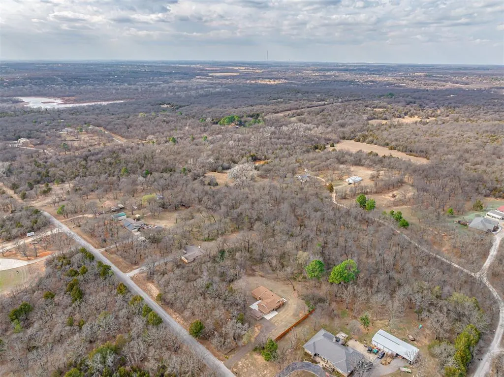 Photo 38 — 9925 Aztec Drive, Norman, OK 73026