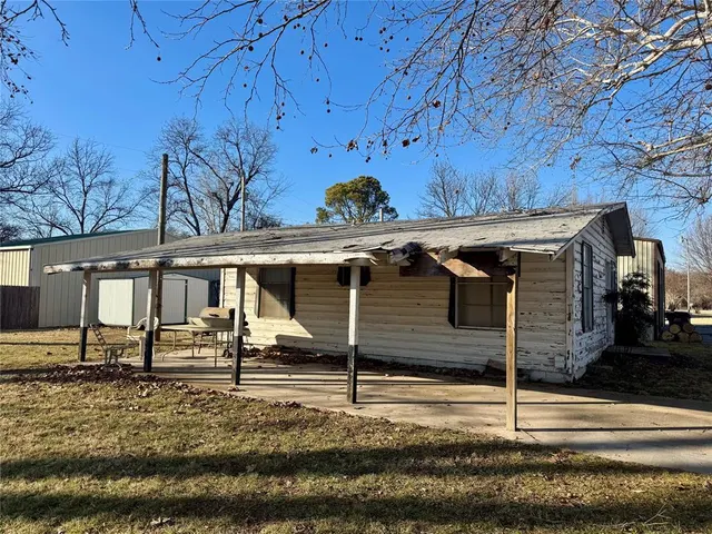 Photo 3 — 3045 Redtail Drive, Kingston, OK 73439
