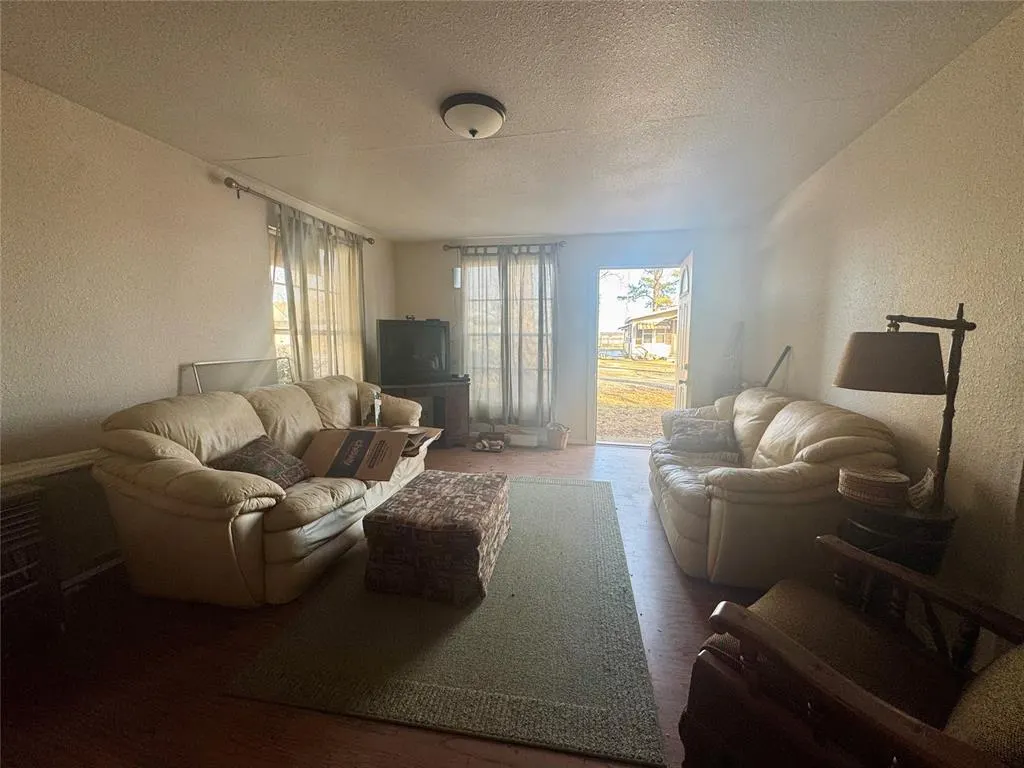 Photo 5 — 3045 Redtail Drive, Kingston, OK 73439