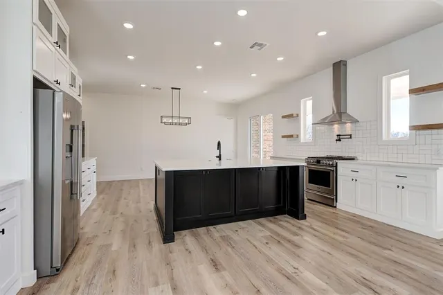 Photo 8 — 10071 Lacewood Drive, Edmond, OK 73025