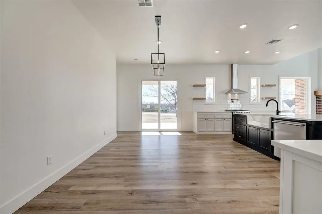 Photo 17 — 10071 Lacewood Drive, Edmond, OK 73025
