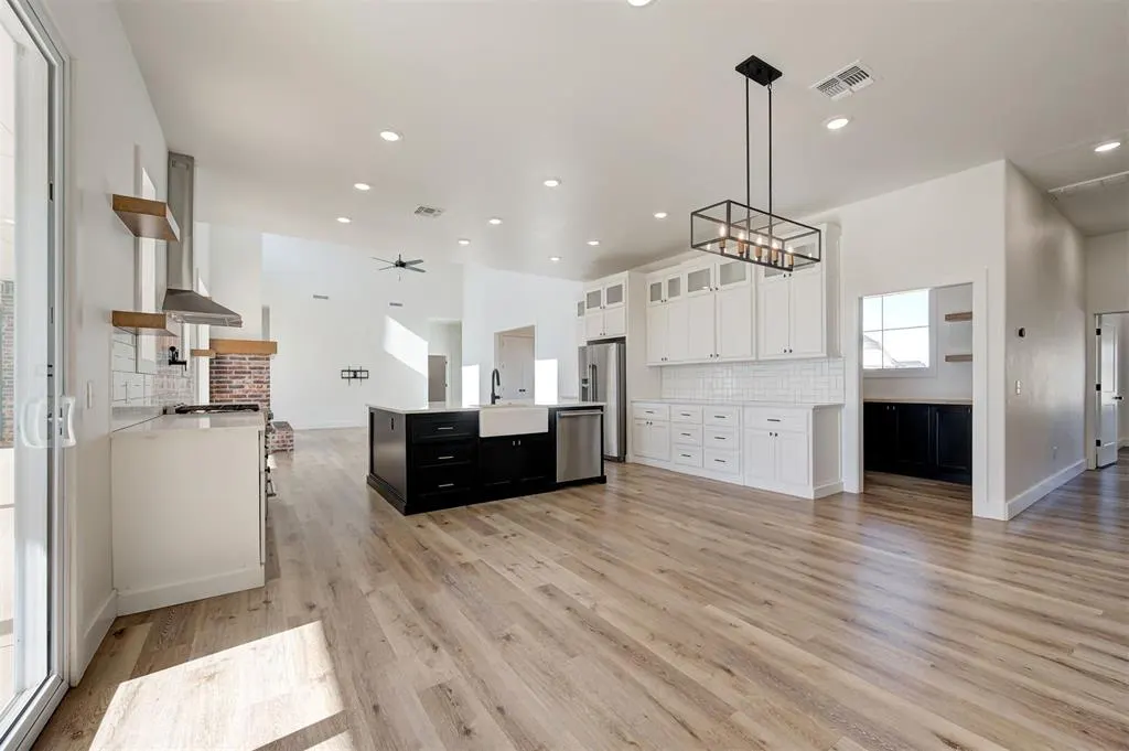 Photo 18 — 10071 Lacewood Drive, Edmond, OK 73025