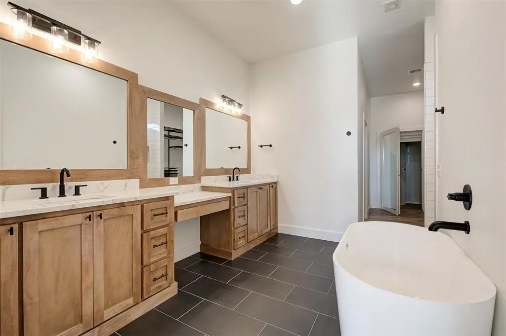 Photo 21 — 10071 Lacewood Drive, Edmond, OK 73025