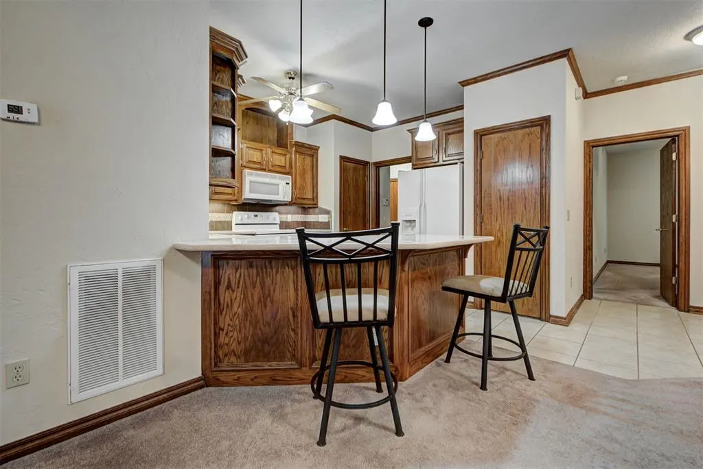 Photo 7 — 40 SW 92nd Place, Oklahoma City, OK 73139