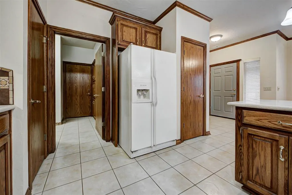 Photo 12 — 40 SW 92nd Place, Oklahoma City, OK 73139
