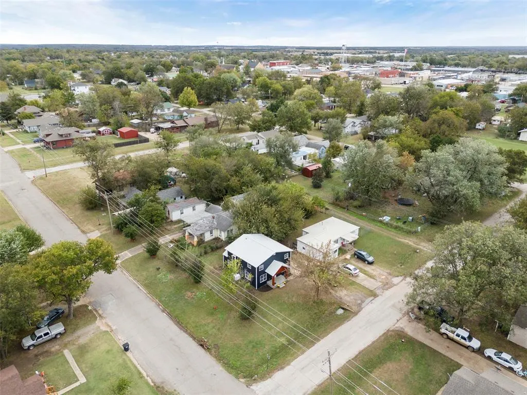 Photo 25 — 623 N 6th Avenue, Stroud, OK 74079