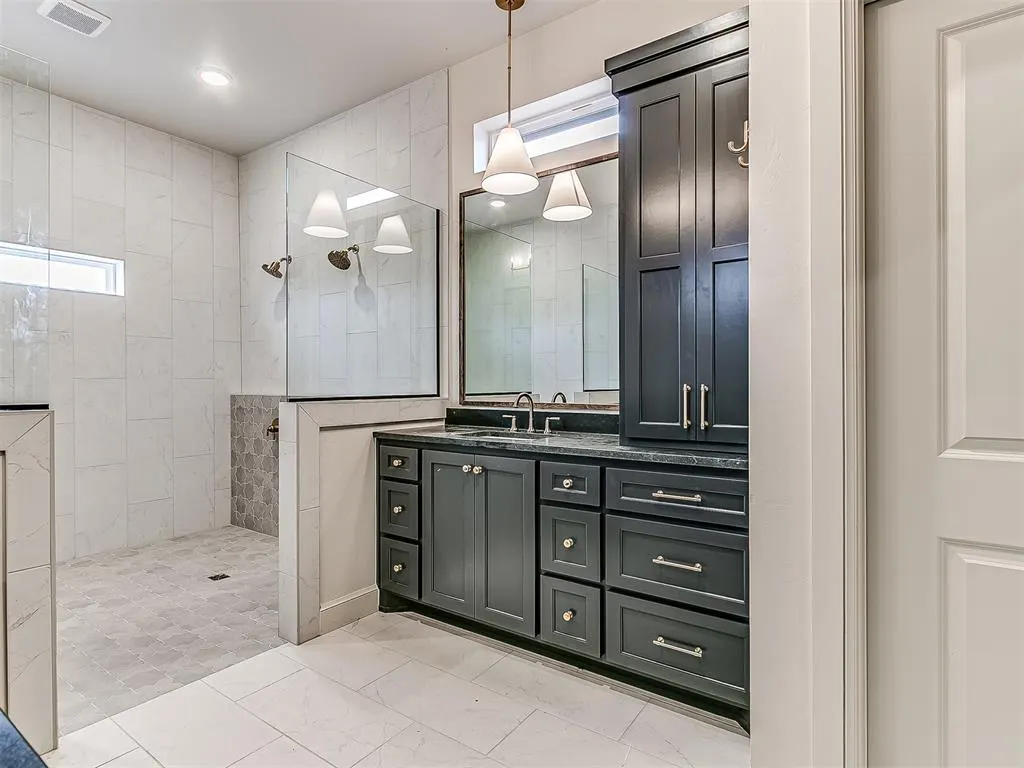 Photo 26 — 2541 S May Avenue, Guthrie, OK 73044