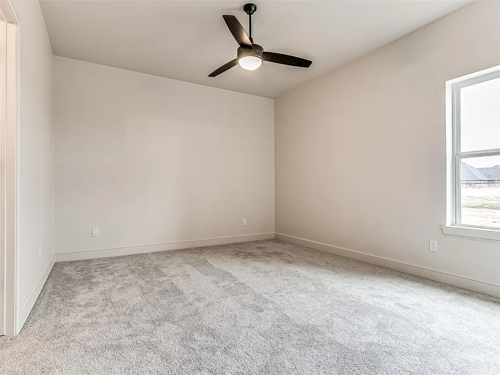Photo 36 — 2541 S May Avenue, Guthrie, OK 73044