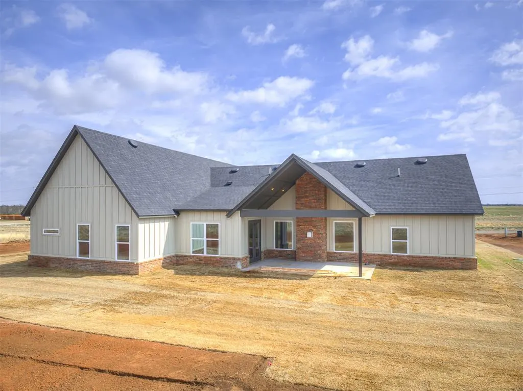Photo 46 — 2541 S May Avenue, Guthrie, OK 73044