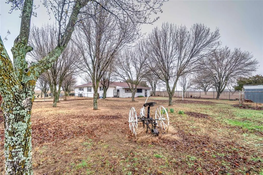 Photo 25 — 352529 E 850 Road, Stroud, OK 74079