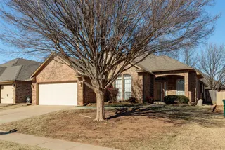 Sold home at 2625 SW 140th Street
