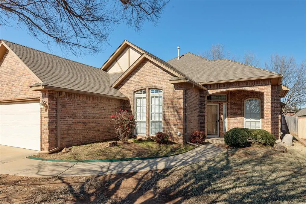 Photo 3 — 2625 SW 140th Street, Oklahoma City, OK 73170