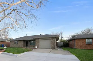 Sold home at 324 Mimosa Drive