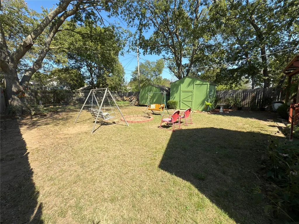 Photo 24 — 808 Hoover Street, Seminole, OK 74868
