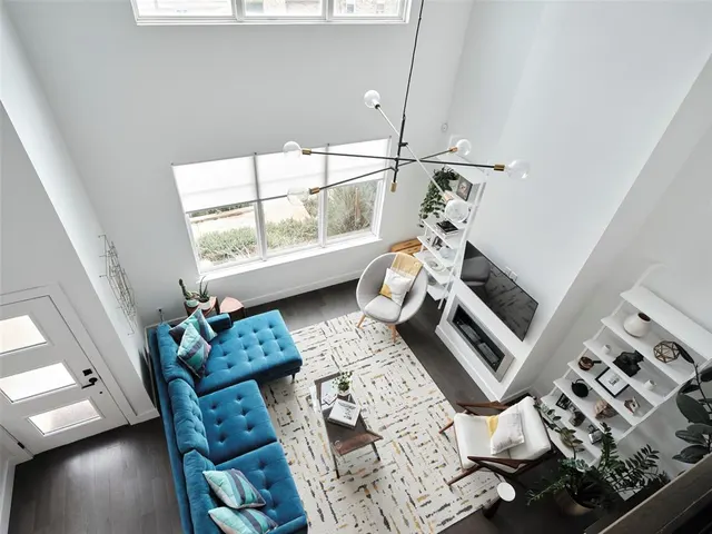 Photo 8 — 1311 NE 6th Street, Oklahoma City, OK 73117