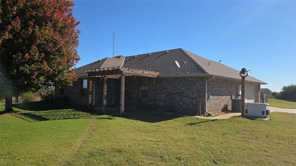 Photo 30 — 14140 County Road 1130, Lookeba, OK 73053
