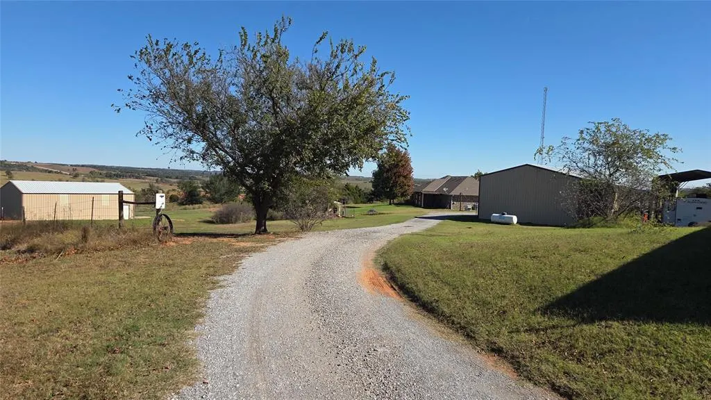 Photo 40 — 14140 County Road 1130, Lookeba, OK 73053