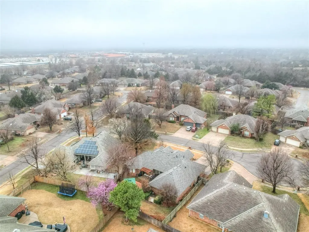 Photo 50 — 1804 Duckhawk Court, Edmond, OK 73003