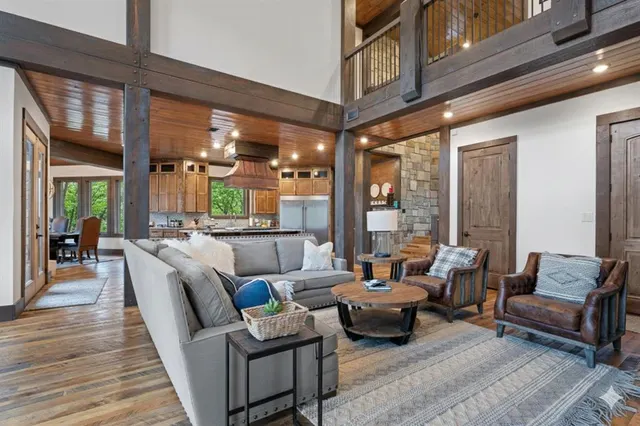 Photo 3 — 258 Pinehurst Lane, Broken Bow, OK 74728