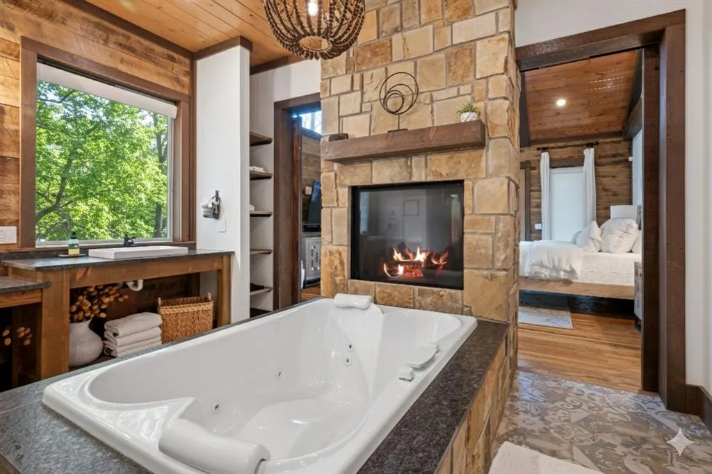 Photo 13 — 258 Pinehurst Lane, Broken Bow, OK 74728