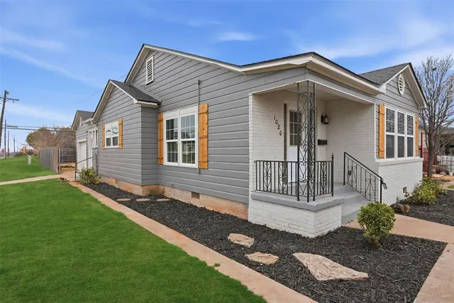 Photo 4 — 1020 N Lee Street, Altus, OK 73521