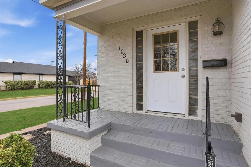 Photo 9 — 1020 N Lee Street, Altus, OK 73521